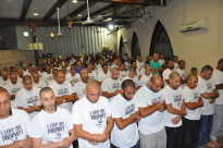 بالفيديو: شعائر صلاتي العشاء والتراويح من مسجد السكسك بمدينة يافا